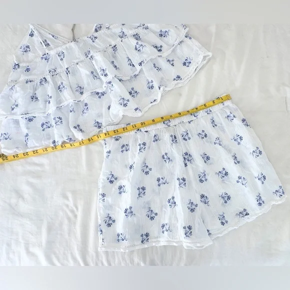 NWOT Joie Sleep Tank/Shorts Pajama Set - White/Blue Floral - Size M - Picture 9 of 11